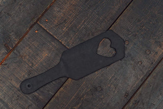Leather spanking paddle "Heart" - Dr.Harness 3